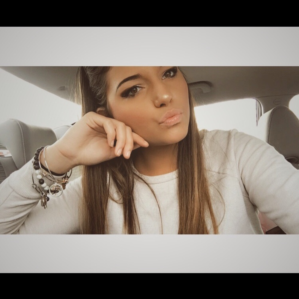 Meet your Posher, Bethany